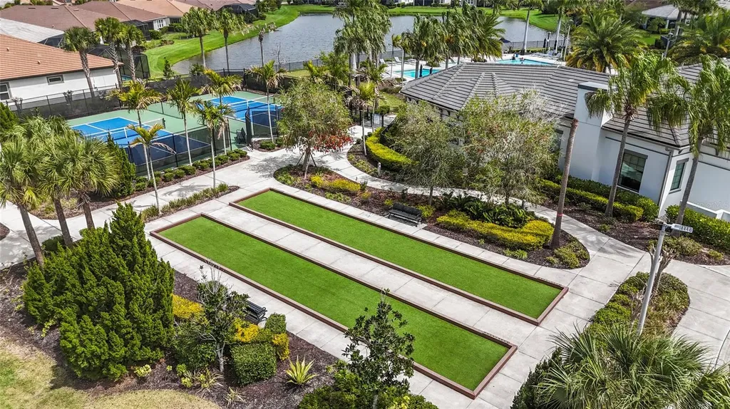 5745 Long Shore Loop Sarasota FL 34238