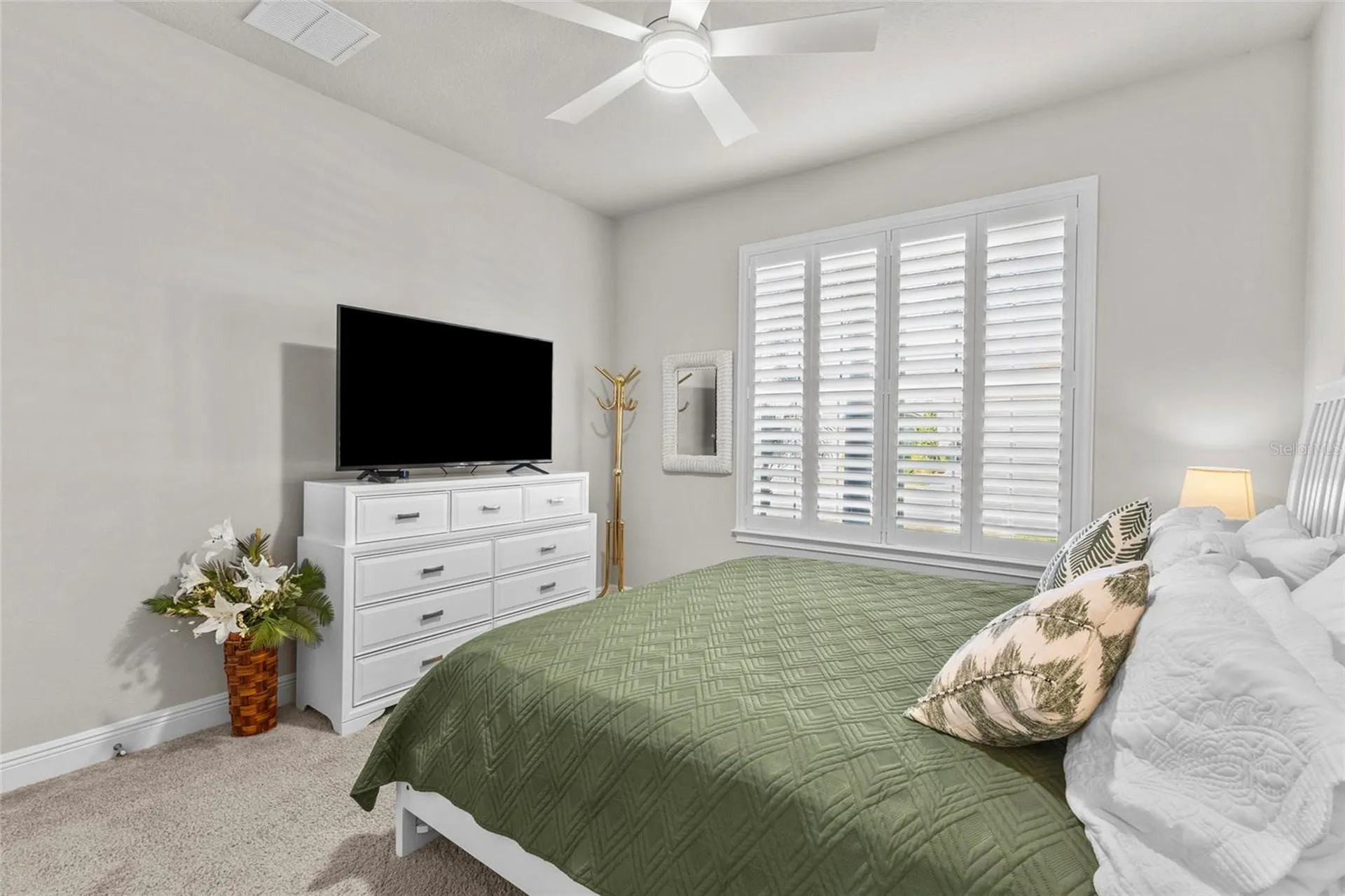 5745 Long Shore Loop Sarasota FL 34238
