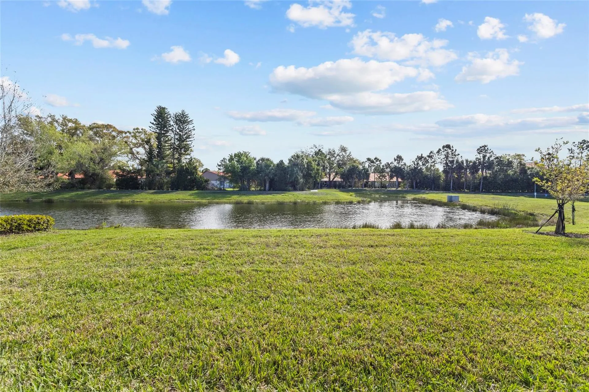 5745 Long Shore Loop Sarasota FL 34238