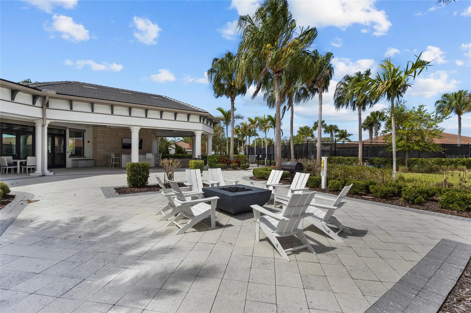 5745 Long Shore Loop Sarasota FL 34238