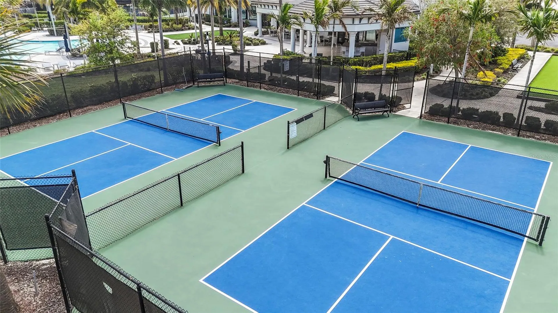 5745 Long Shore Loop Sarasota FL 34238
