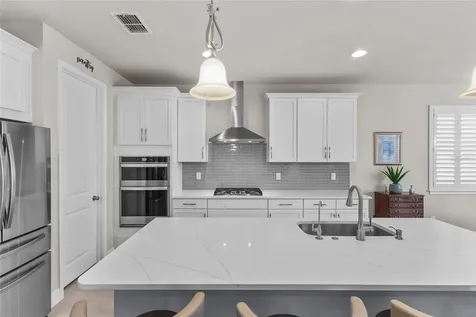 5745 Long Shore Loop Sarasota FL 34238