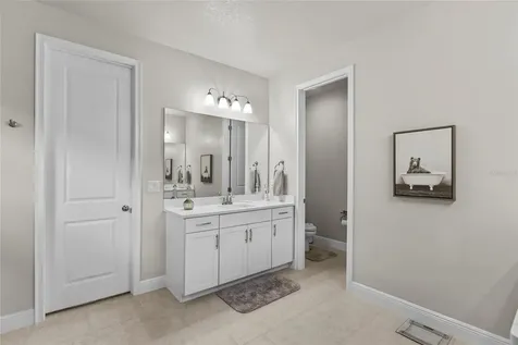 5745 Long Shore Loop Sarasota FL 34238