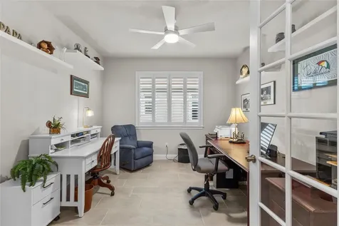 5745 Long Shore Loop Sarasota FL 34238