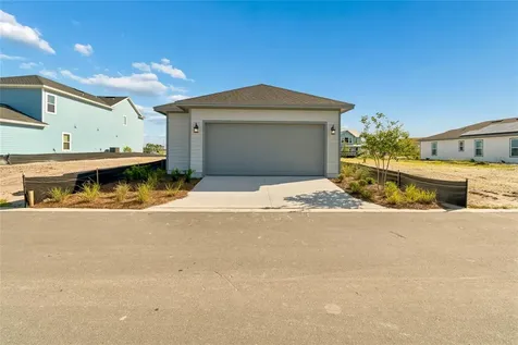 3222 Voyager Avenue St Cloud FL 34771