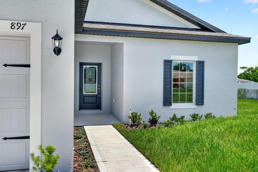 897 Picasso Avenue Deltona FL 32725