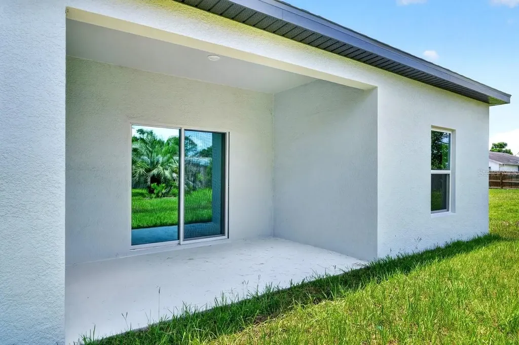 897 Picasso Avenue Deltona FL 32725