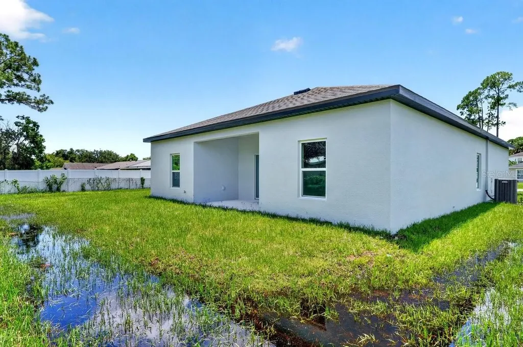 897 Picasso Avenue Deltona FL 32725