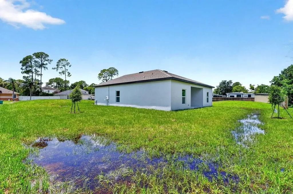 897 Picasso Avenue Deltona FL 32725