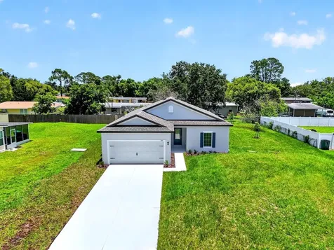 897 Picasso Avenue Deltona FL 32725