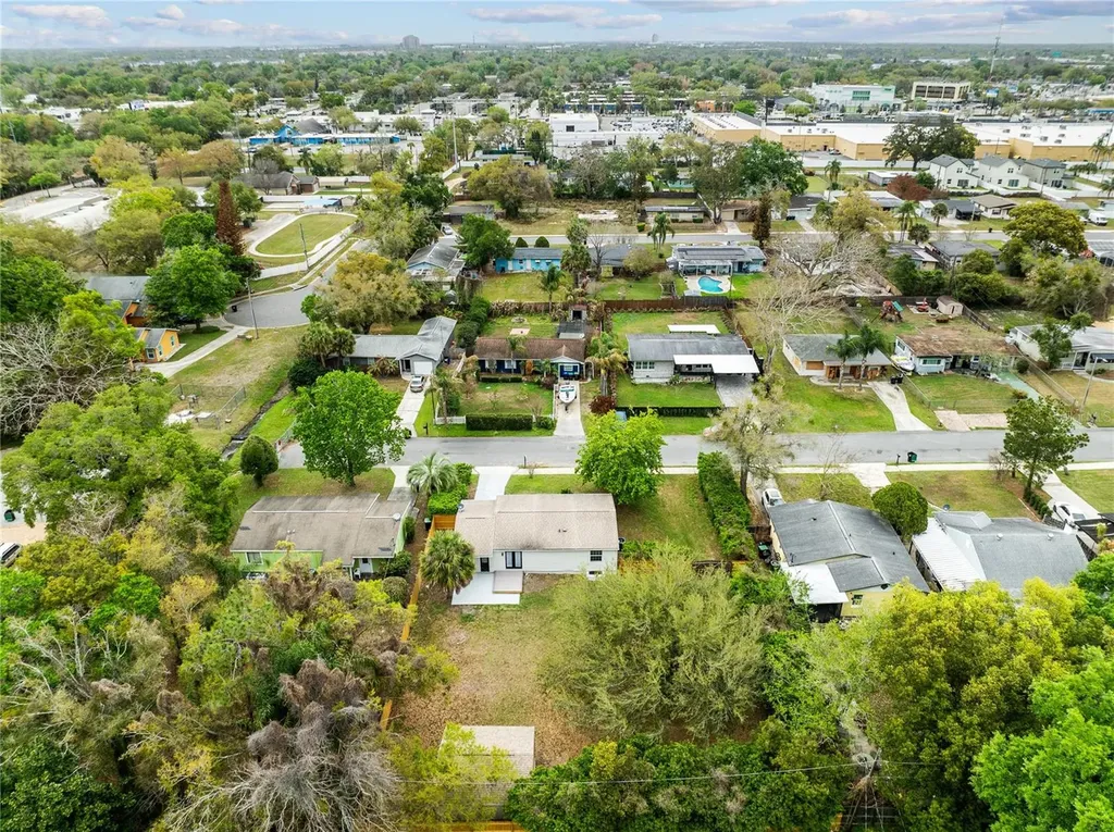 1130 Carlson Drive Orlando FL 32804