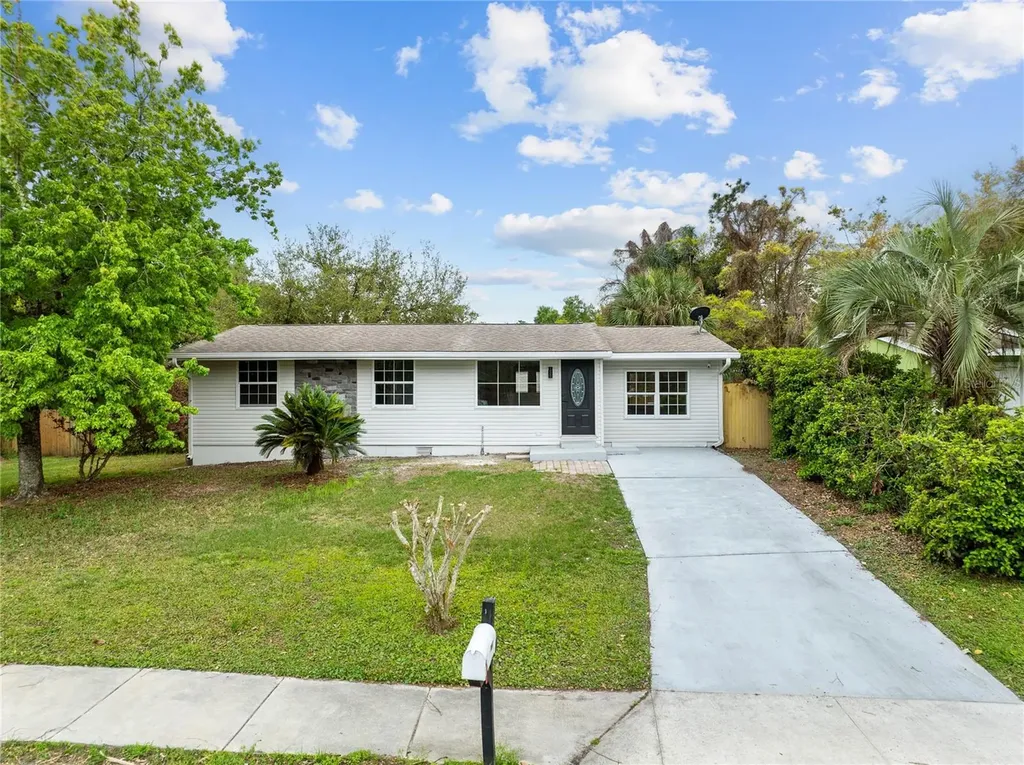1130 Carlson Drive Orlando FL 32804