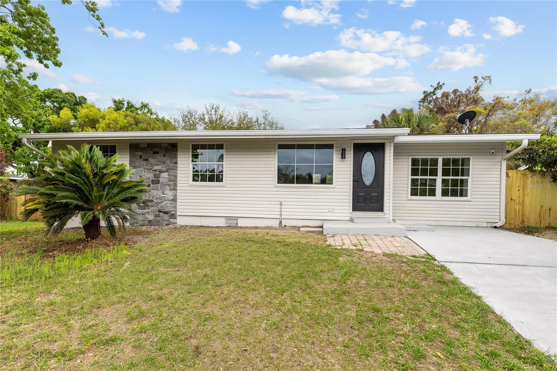 1130 Carlson Drive Orlando FL 32804