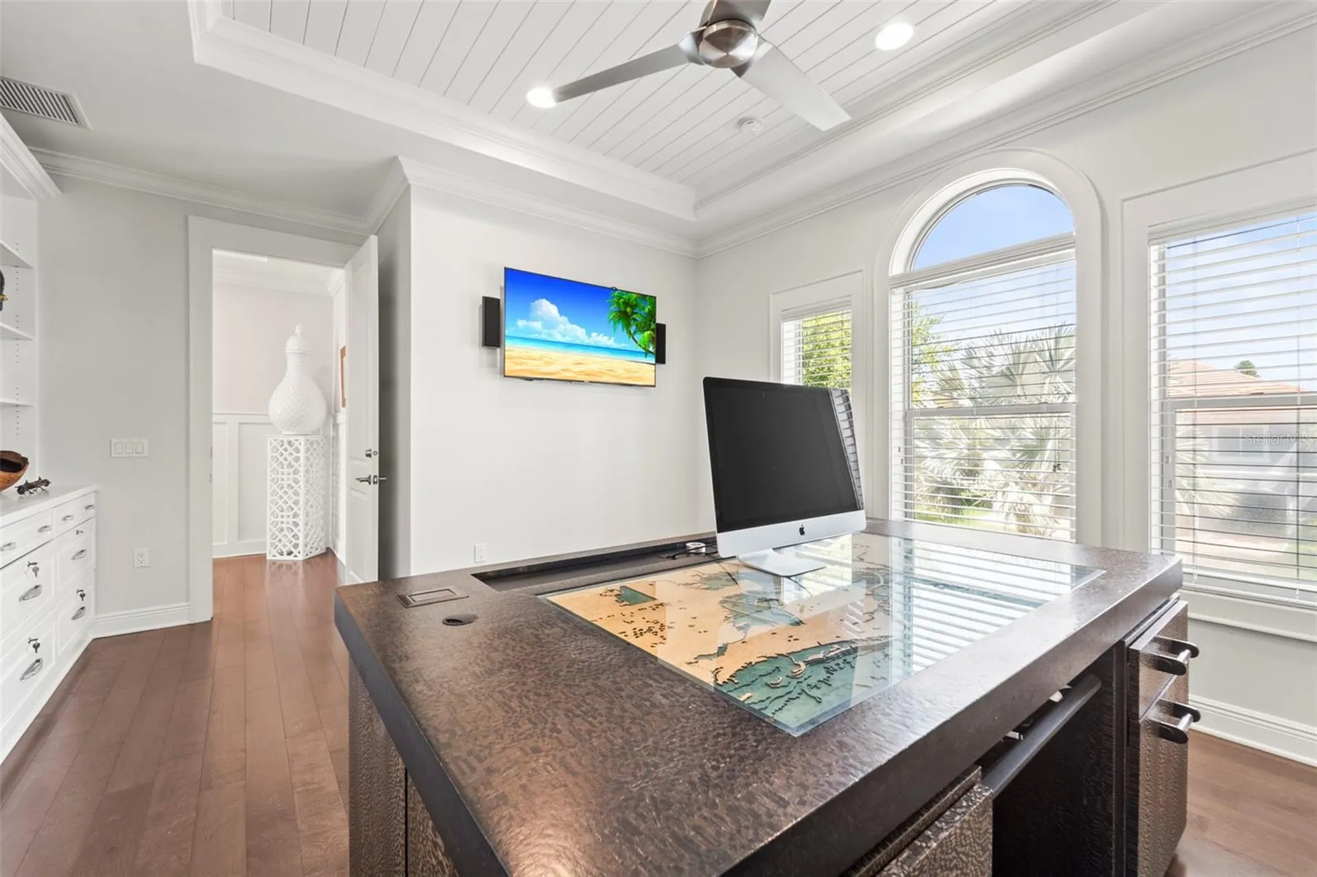 19 Bayfront Court S St Petersburg FL 33711