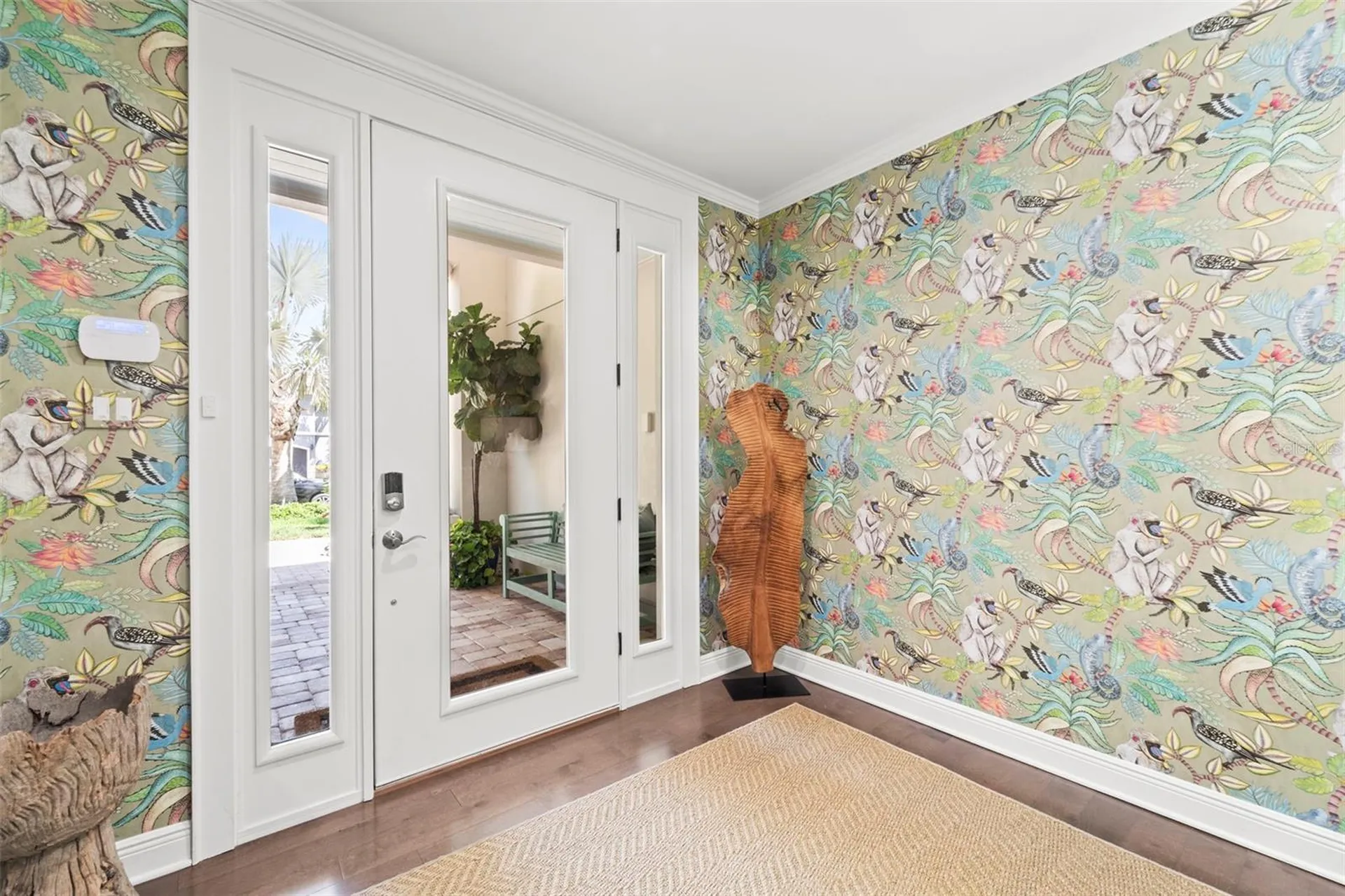 19 Bayfront Court S St Petersburg FL 33711