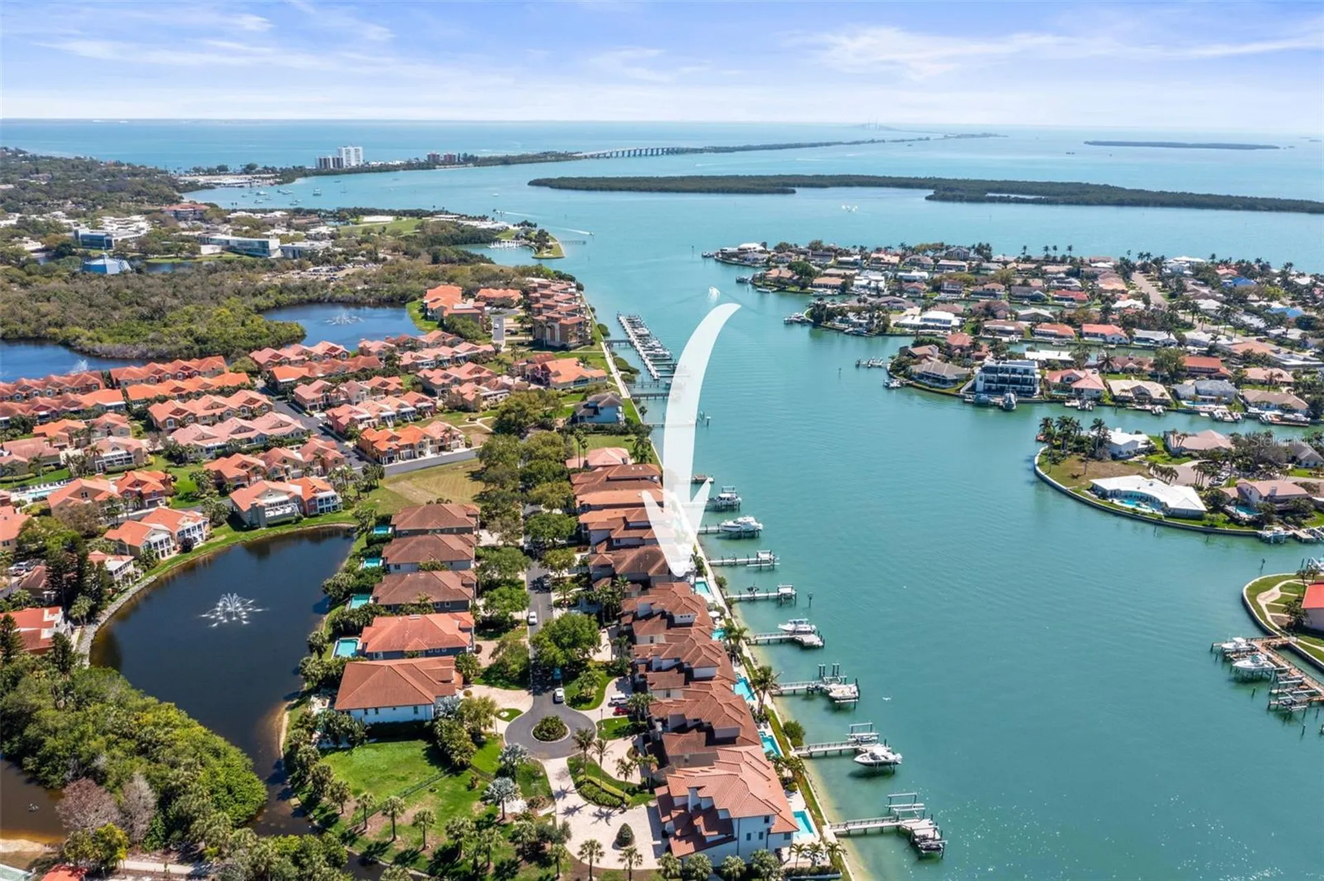 19 Bayfront Court S St Petersburg FL 33711