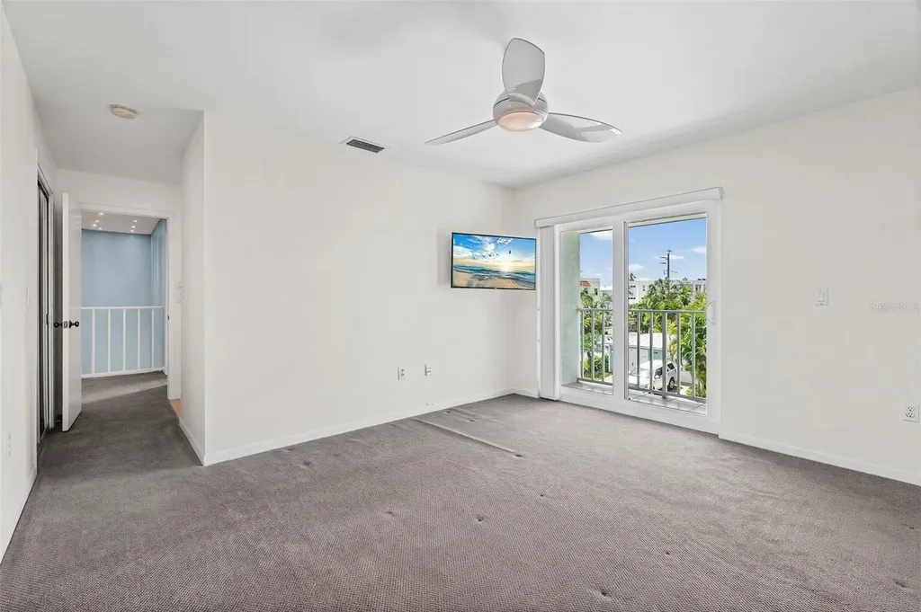 3701 5th Avenue Holmes Beach FL 34217