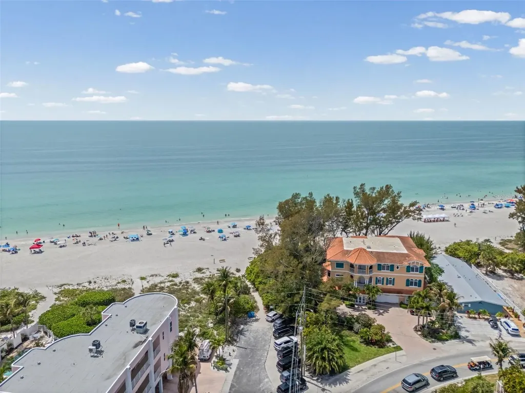 3701 5th Avenue Holmes Beach FL 34217