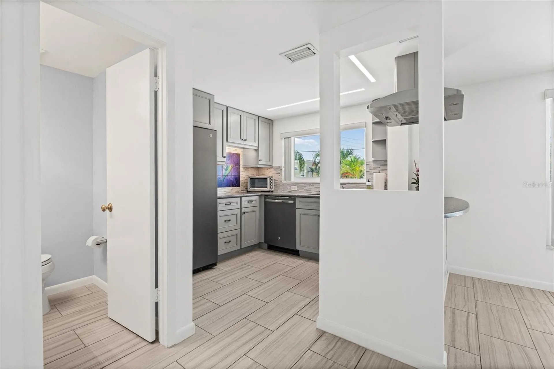 3701 5th Avenue Holmes Beach FL 34217