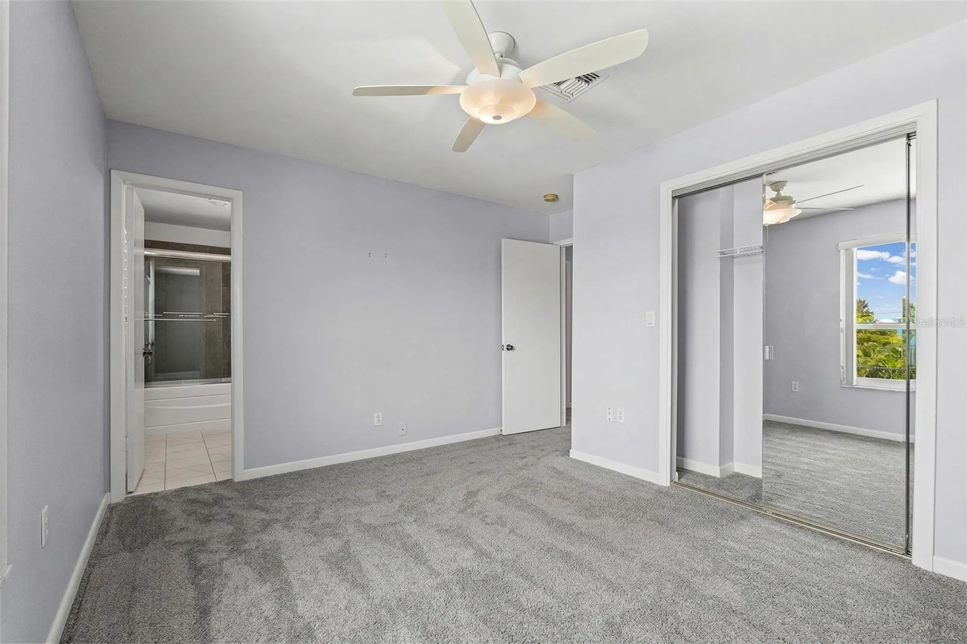 3701 5th Avenue Holmes Beach FL 34217