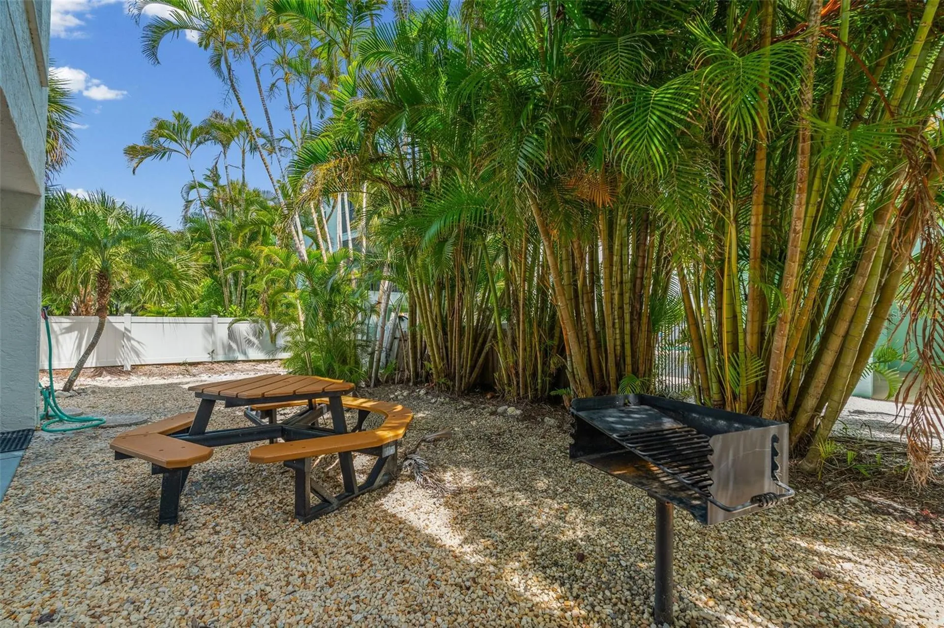 3701 5th Avenue Holmes Beach FL 34217