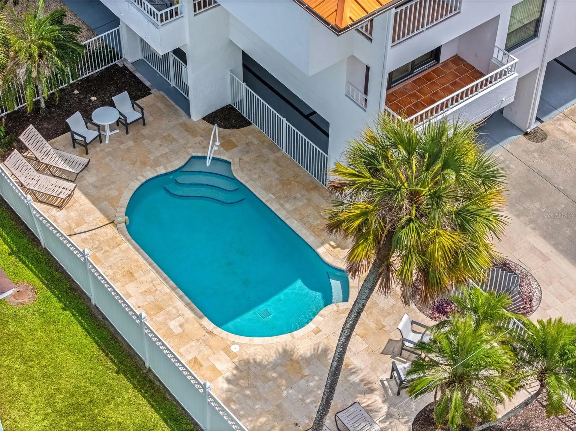 3701 5th Avenue Holmes Beach FL 34217