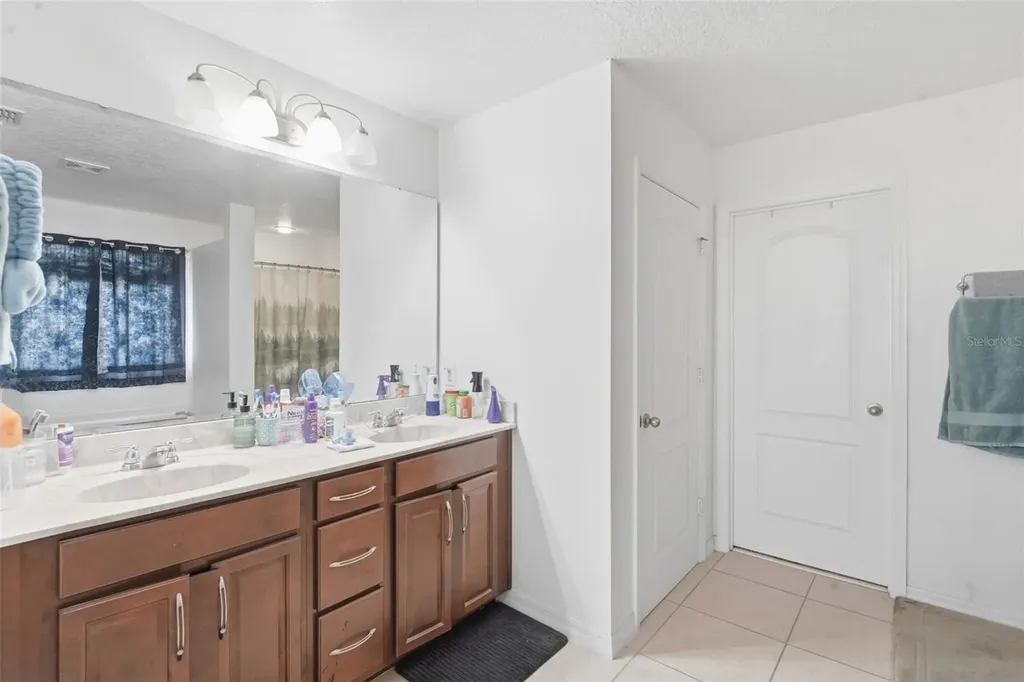 503 Kestrel Drive Groveland FL 34736