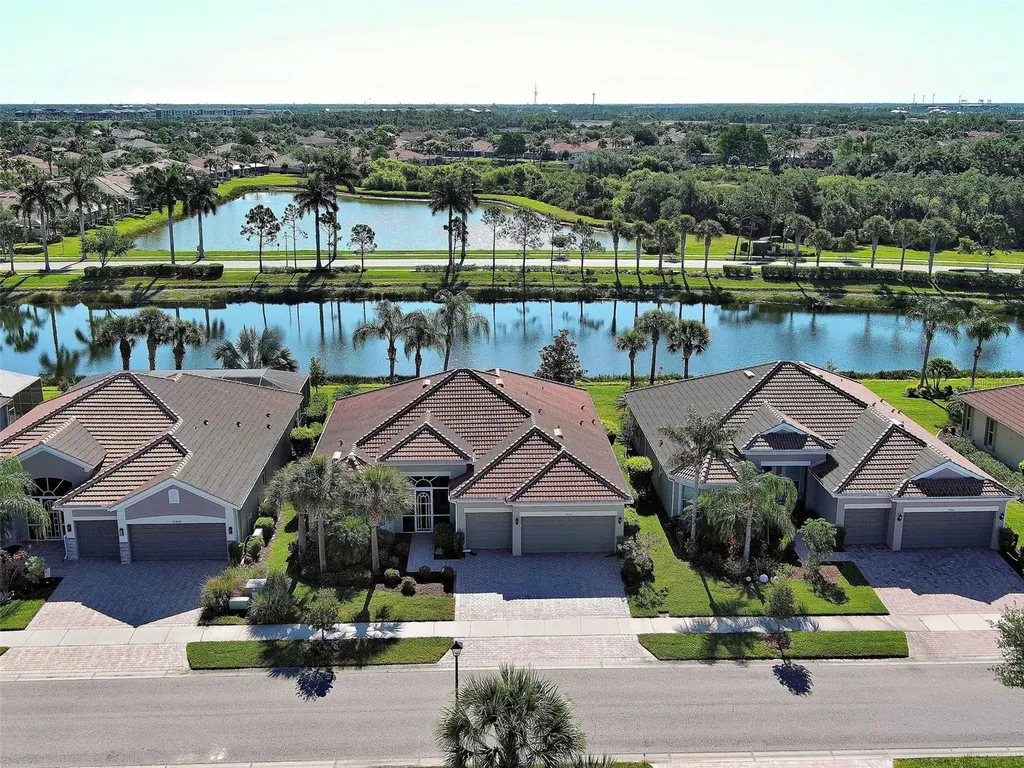19396 Solarzano Street Venice FL 34293