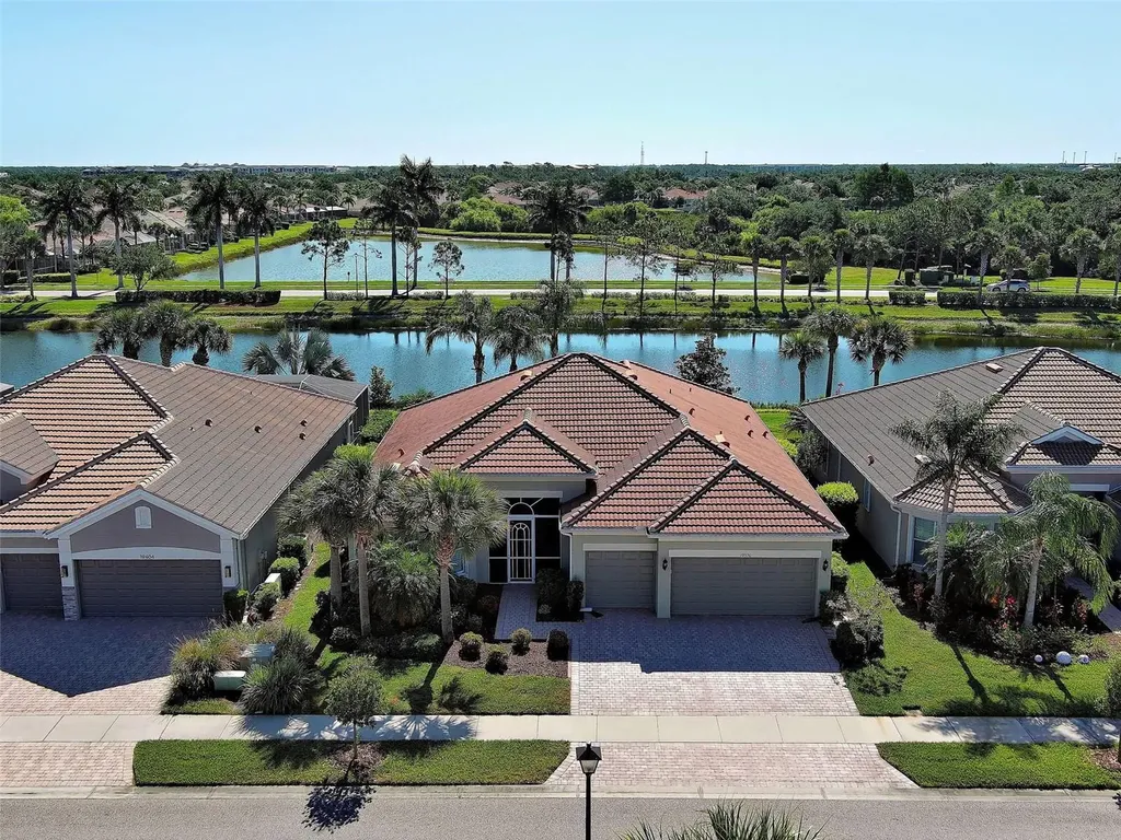 19396 Solarzano Street Venice FL 34293