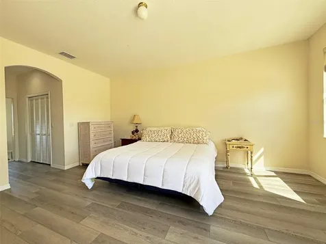 9011 Province Street Sarasota FL 34240