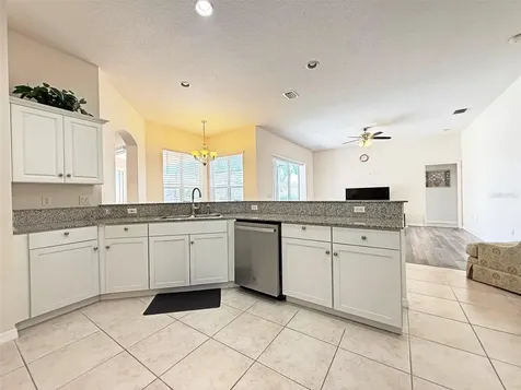 9011 Province Street Sarasota FL 34240