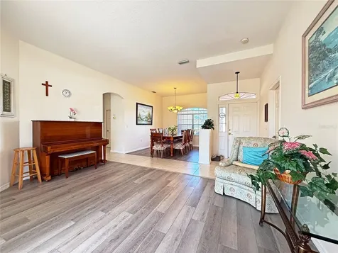 9011 Province Street Sarasota FL 34240