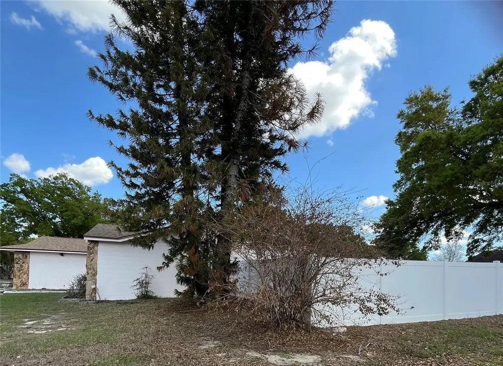 3535 Dovetail Lane N Lakeland FL 33812