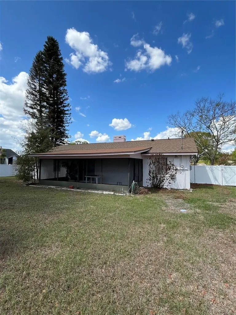3535 Dovetail Lane N Lakeland FL 33812