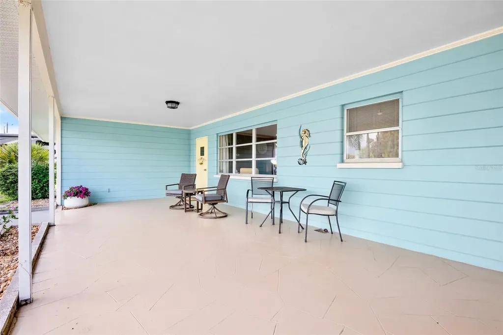 223 Roberts Road Nokomis FL 34275
