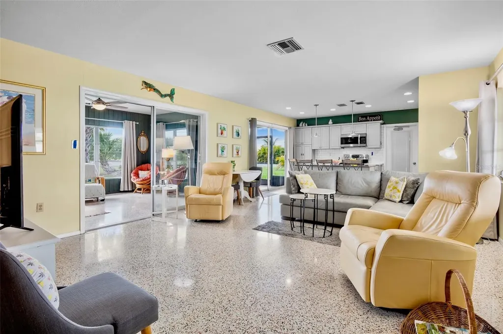 223 Roberts Road Nokomis FL 34275