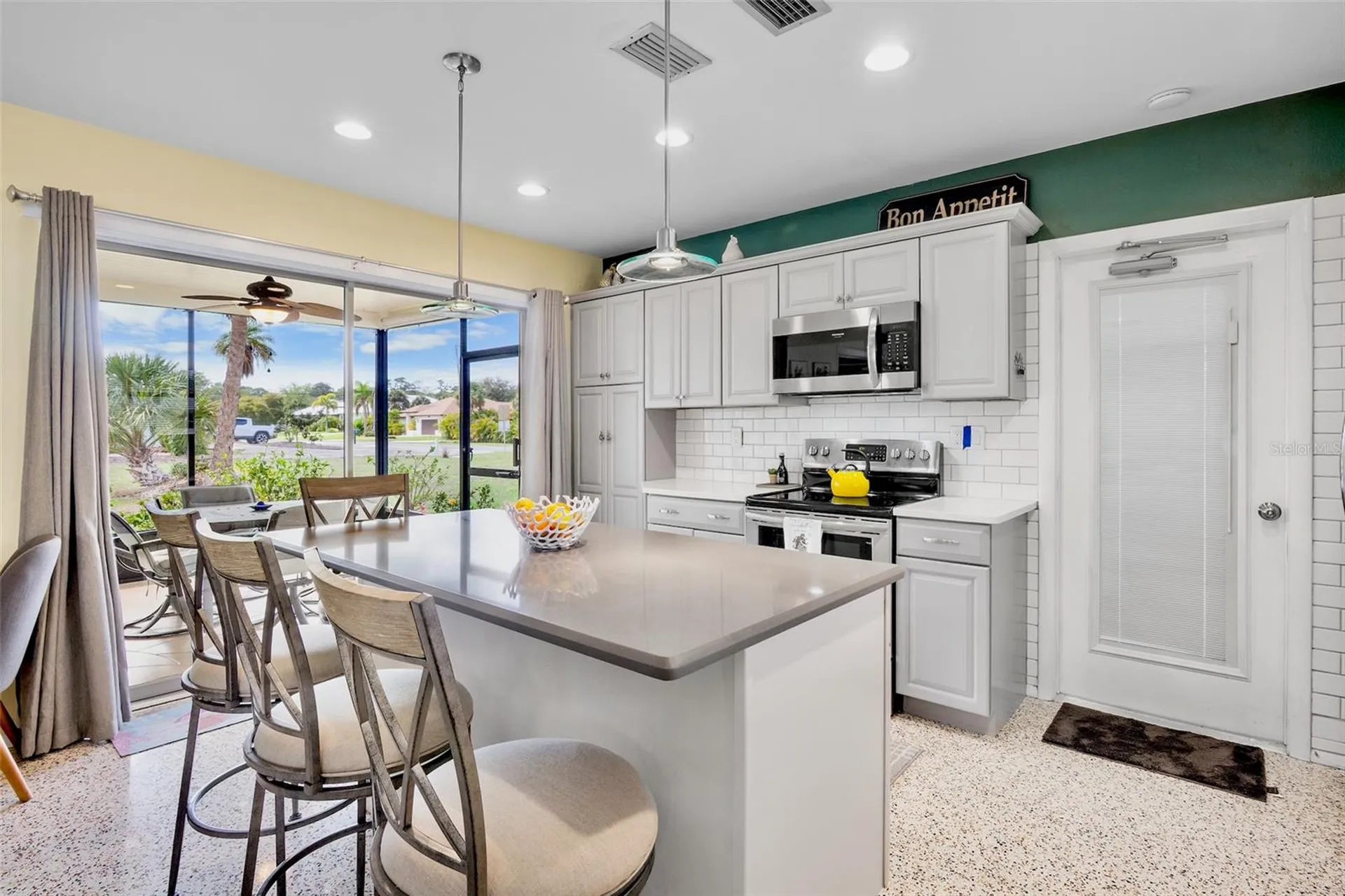 223 Roberts Road Nokomis FL 34275