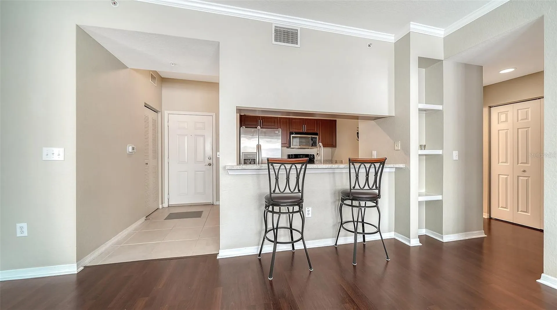 1064 N Tamiami Trail Sarasota FL 34236