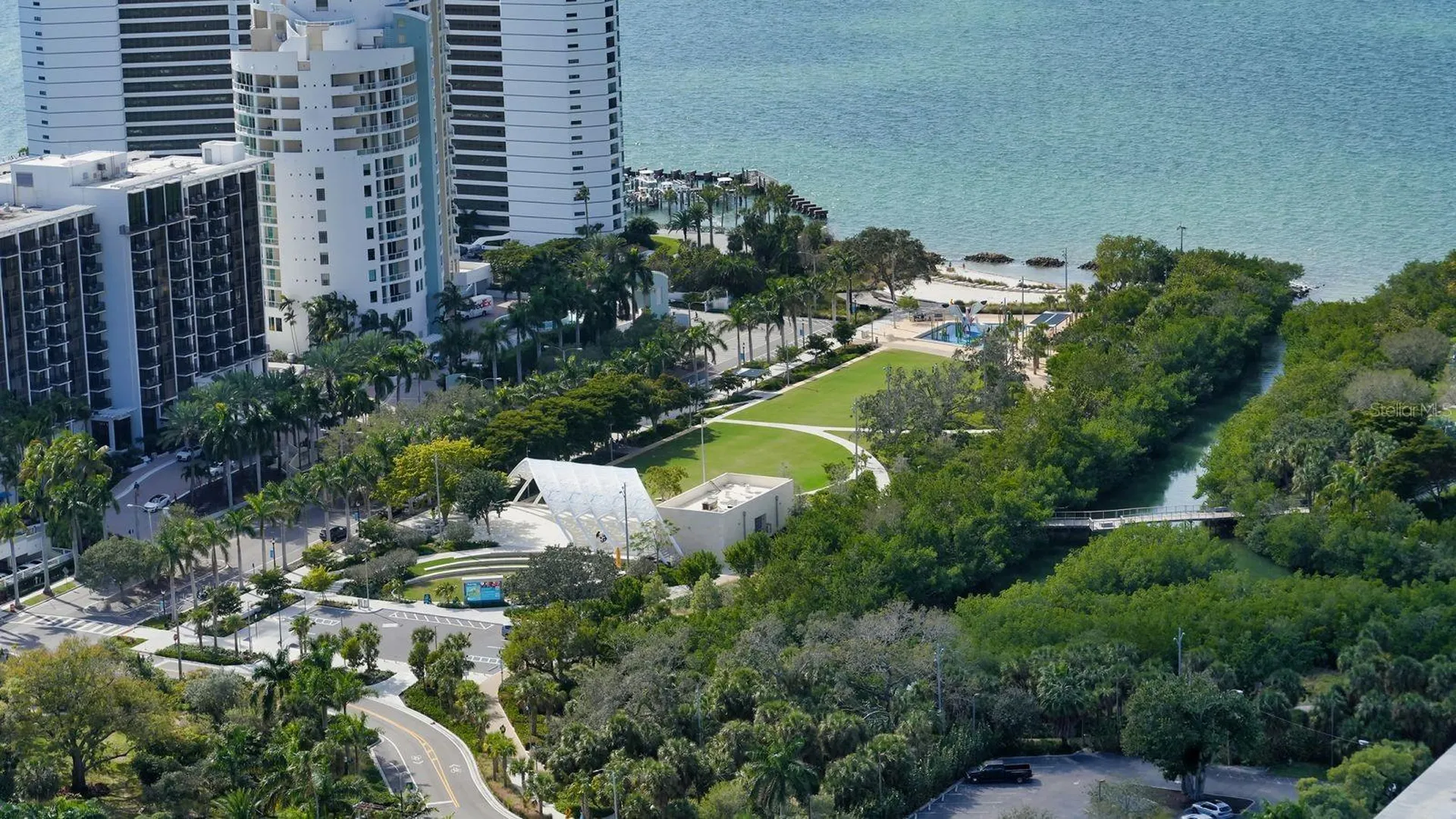 1064 N Tamiami Trail Sarasota FL 34236