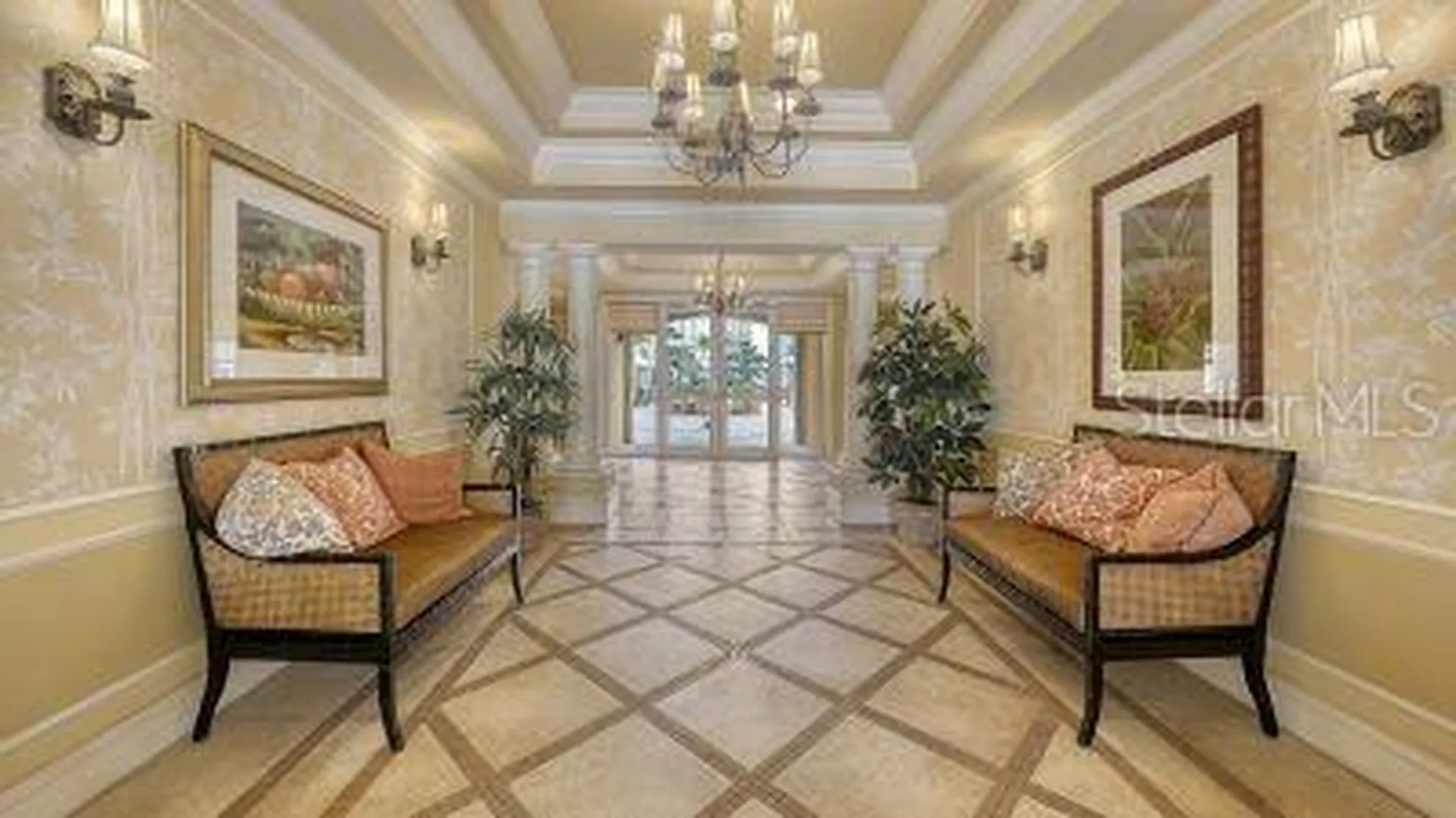 1064 N Tamiami Trail Sarasota FL 34236