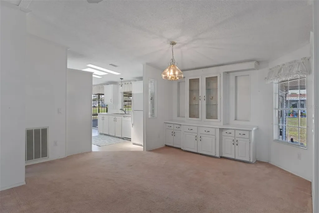 7482 Dinsmore Street Brooksville FL 34613
