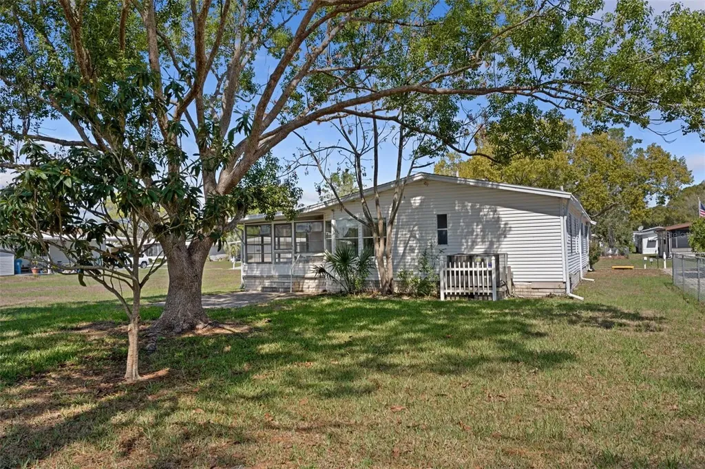 7482 Dinsmore Street Brooksville FL 34613
