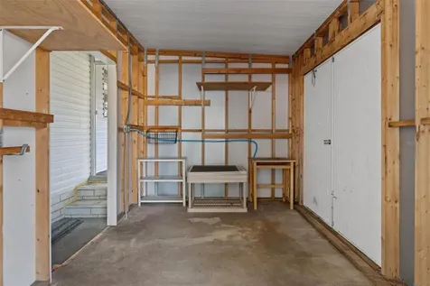 7482 Dinsmore Street Brooksville FL 34613
