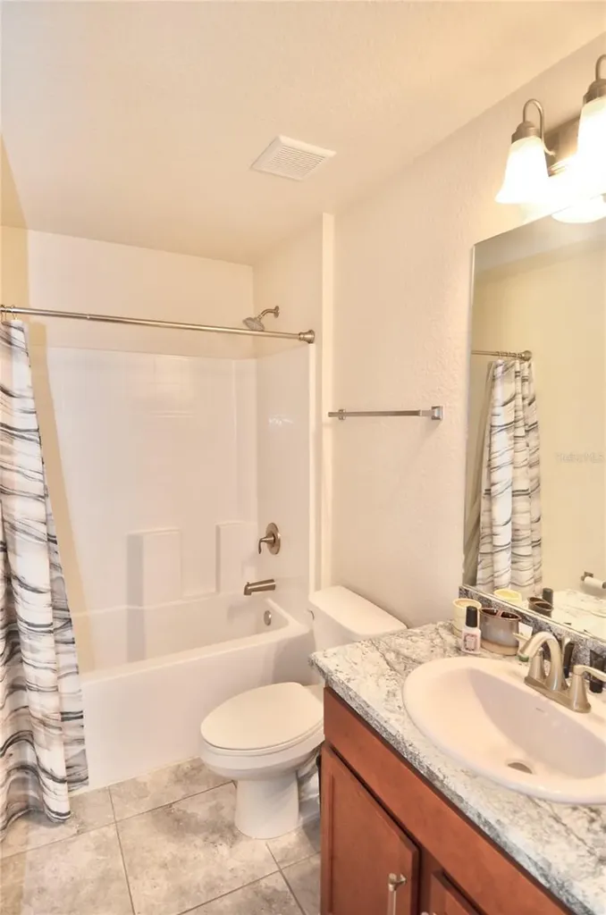 2266 Minerva Road North Port FL 34288
