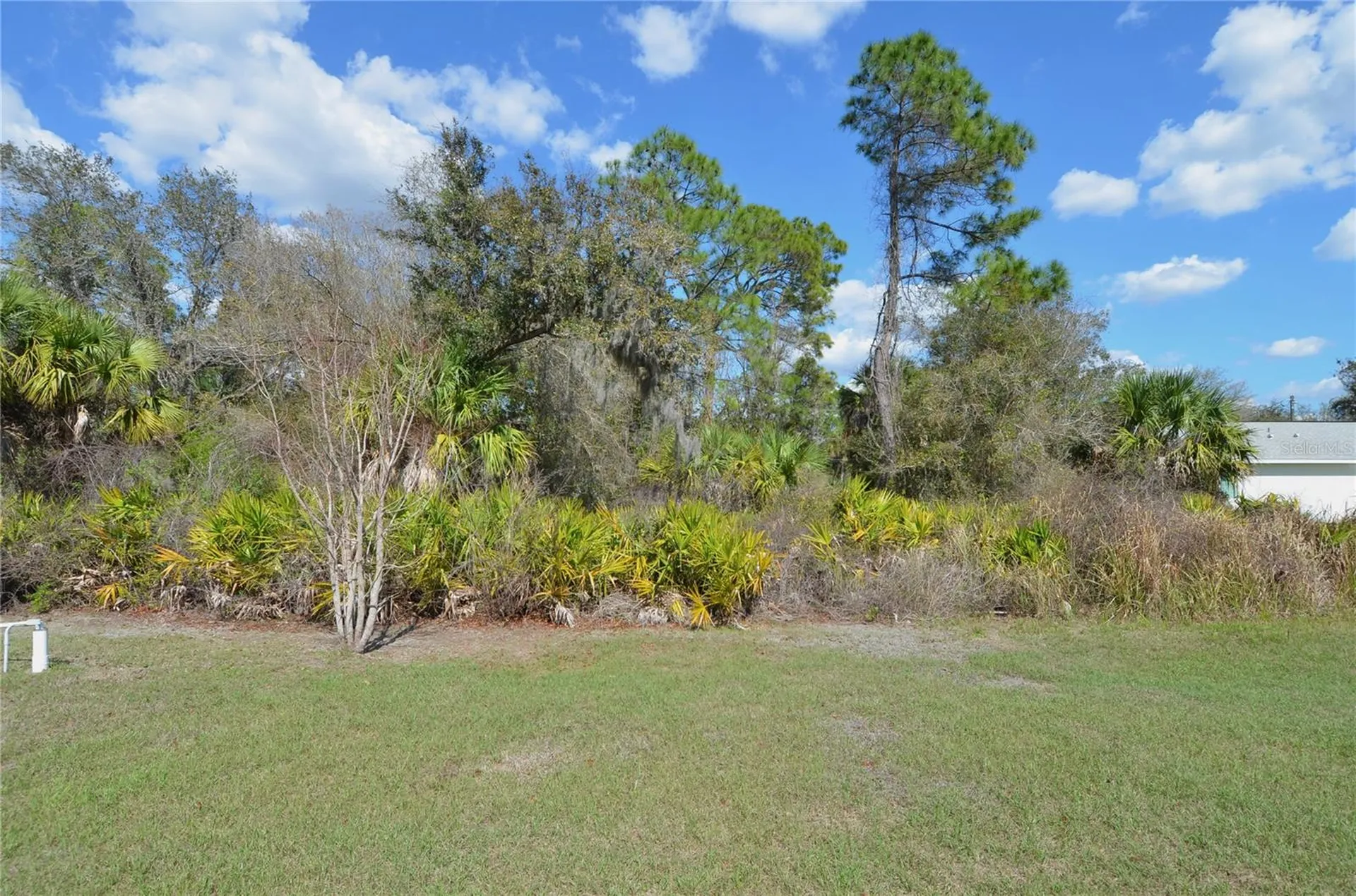 2266 Minerva Road North Port FL 34288