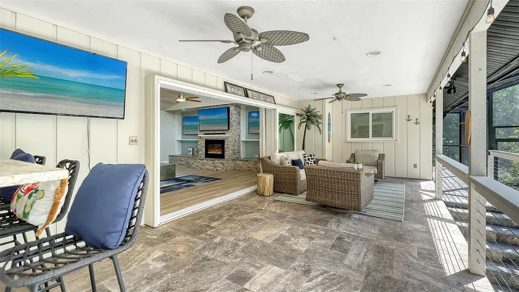 5231 Siesta Cove Drive Sarasota FL 34242