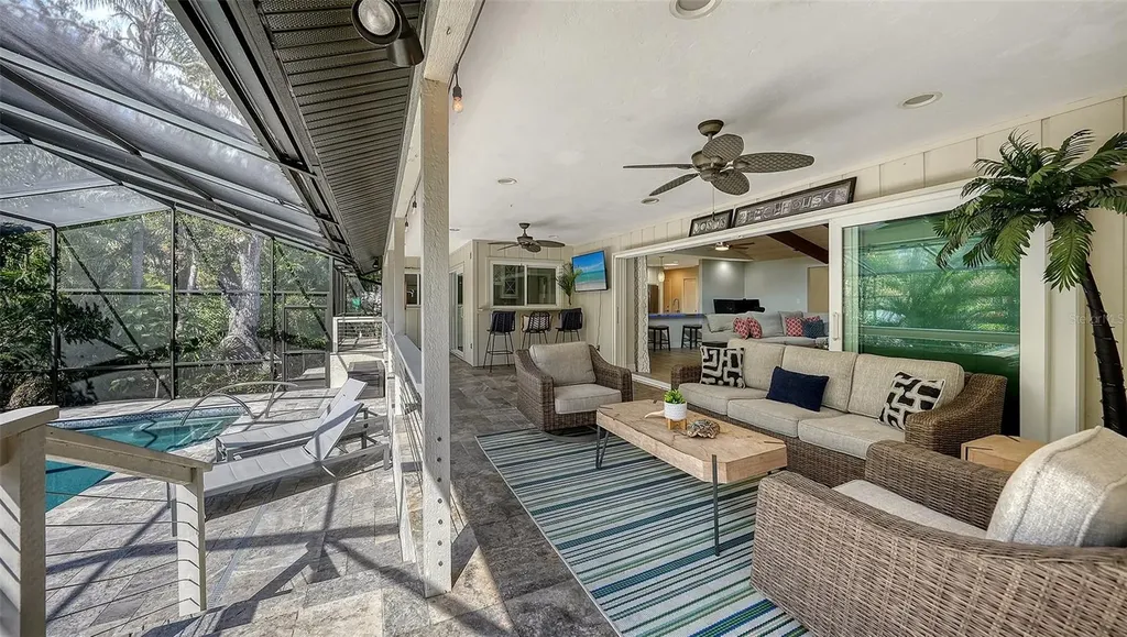 5231 Siesta Cove Drive Sarasota FL 34242