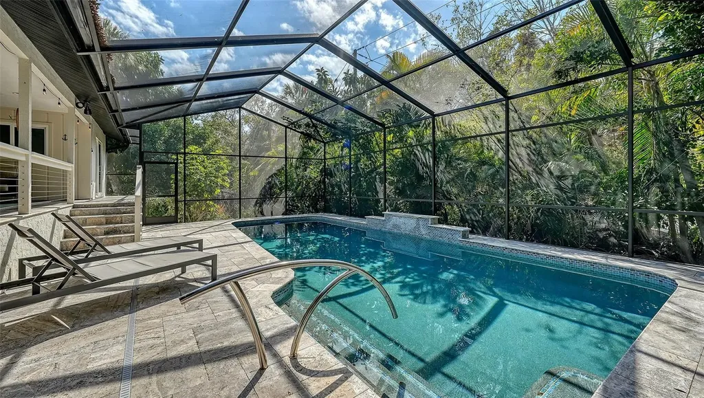 5231 Siesta Cove Drive Sarasota FL 34242
