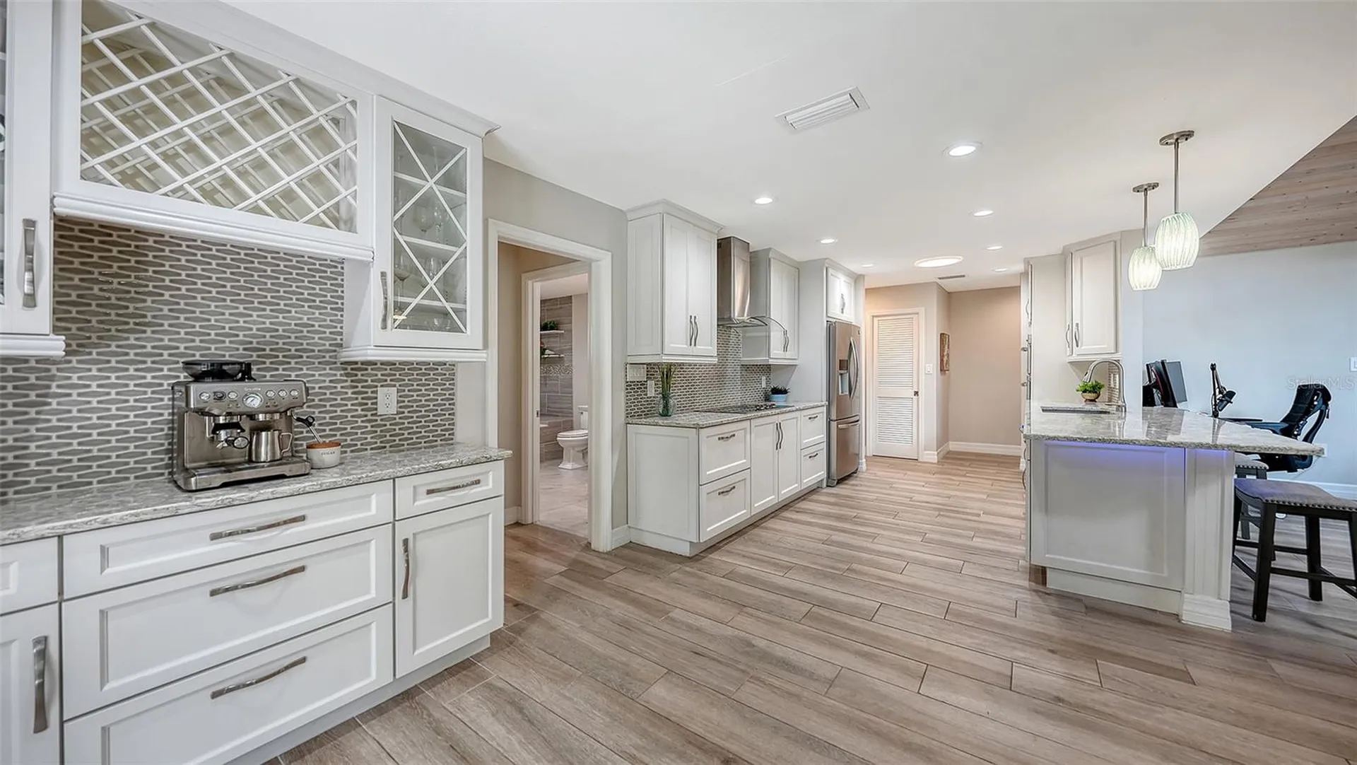 5231 Siesta Cove Drive Sarasota FL 34242