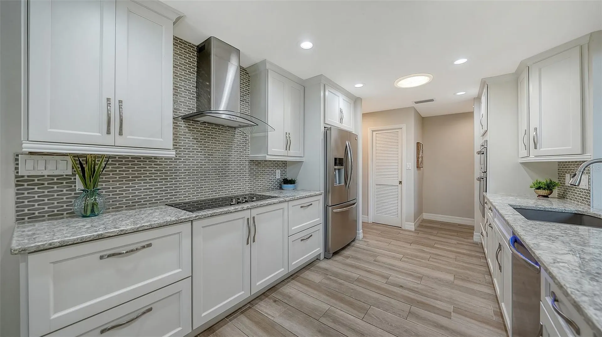 5231 Siesta Cove Drive Sarasota FL 34242